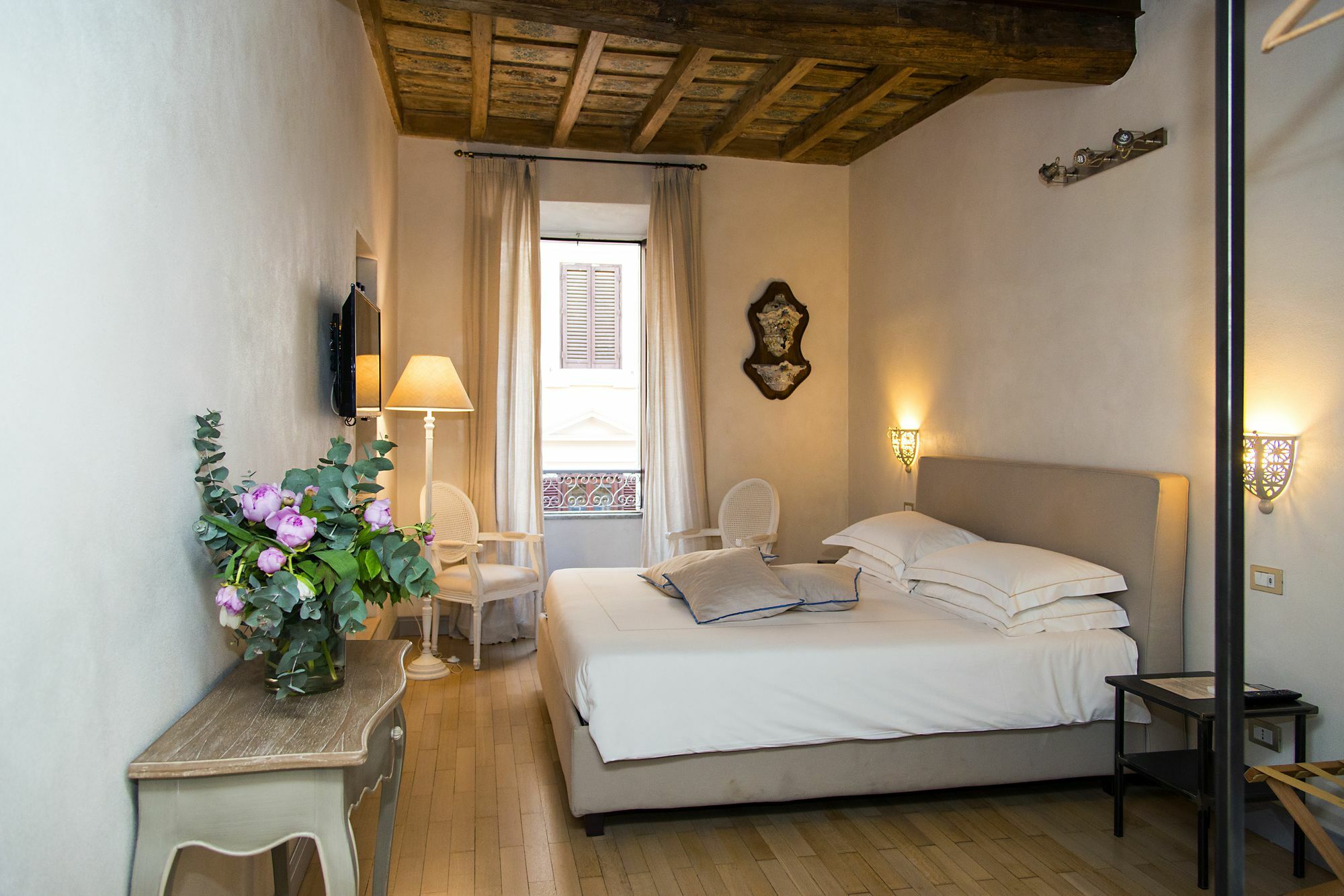 Отель Rome Frattina27 Экстерьер фото